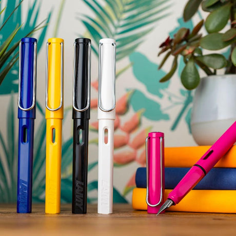 Lamy Safari Fountain Pen - White - Pure Pens